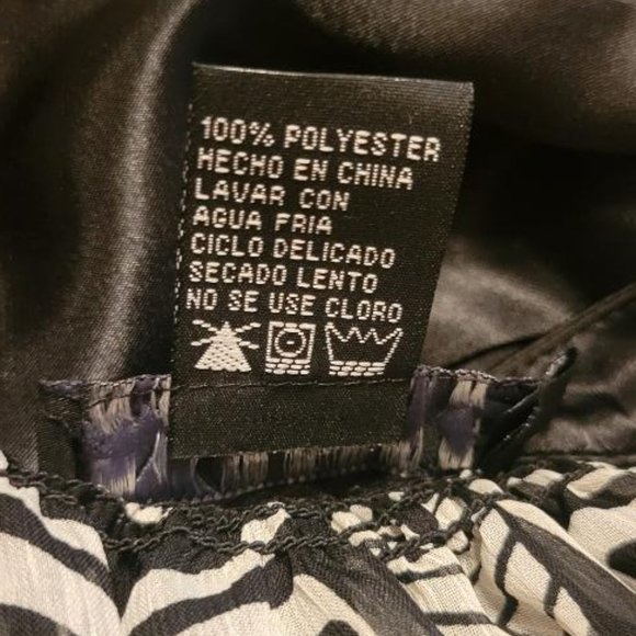 Rampage Chiffon and Satin Blouse - Picture 8 of 10